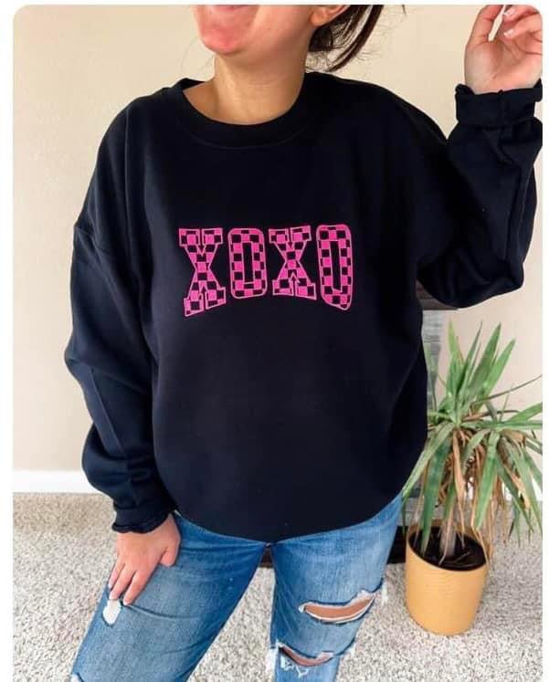 Xoxo embroidered crewneck